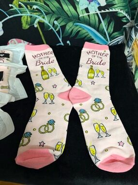 Mother of the Bride Pink Novelty Socks 4 pairs